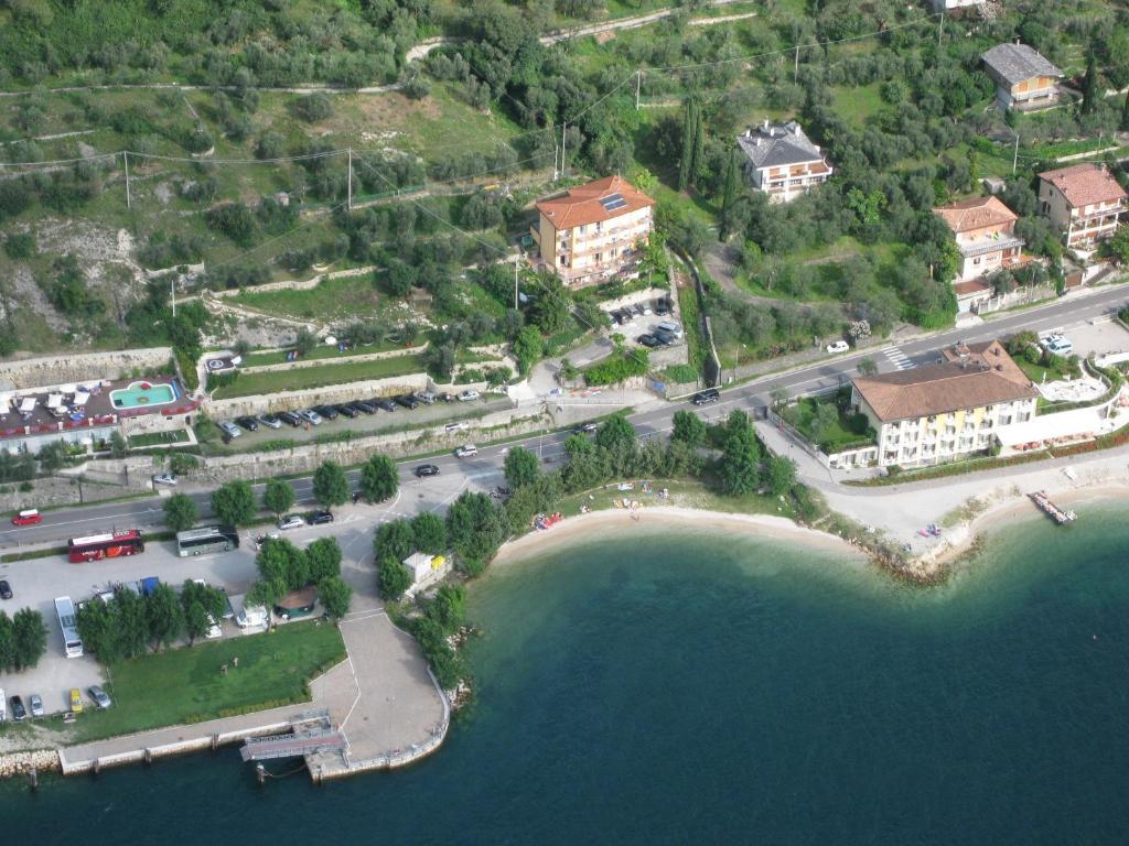 Hotel Casa Marinella Malcesine Dış mekan fotoğraf
