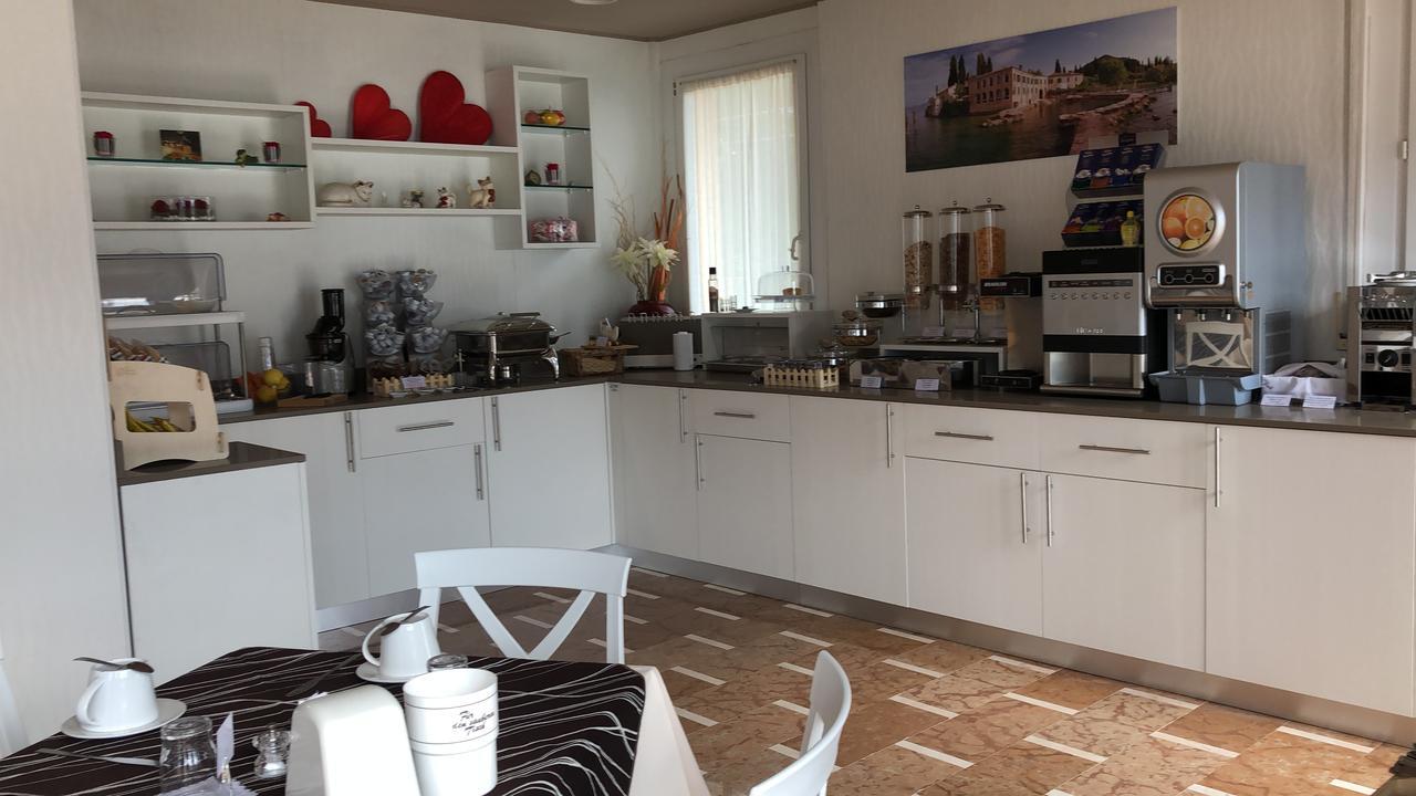 Hotel Casa Marinella Malcesine Dış mekan fotoğraf