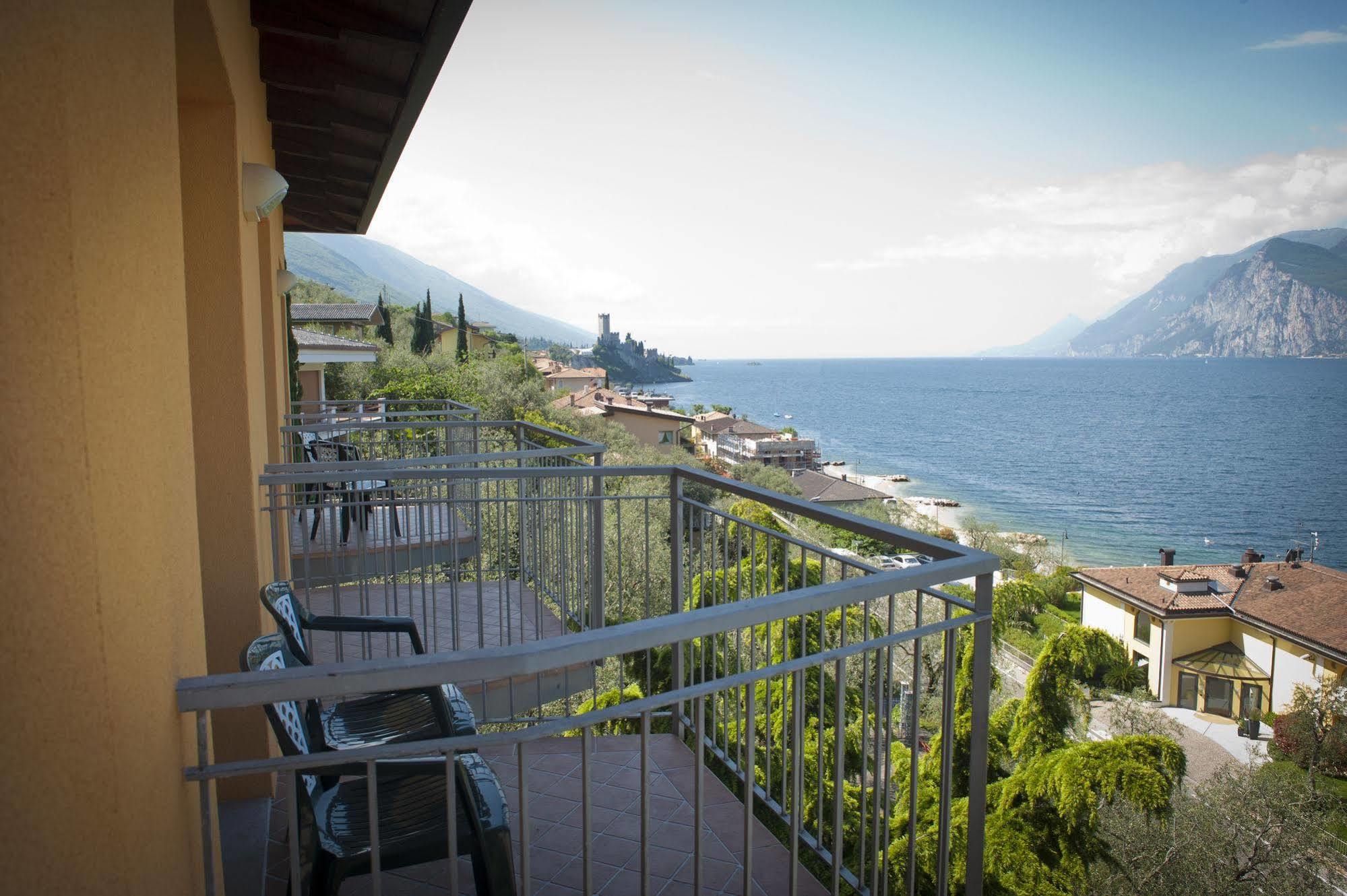 Hotel Casa Marinella Malcesine Dış mekan fotoğraf